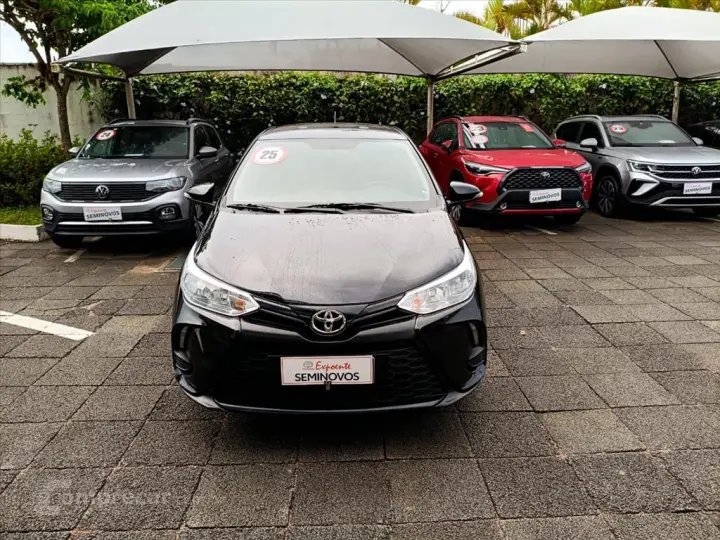 YARIS 1.5 16V FLEX SEDAN XL MULTIDRIVE