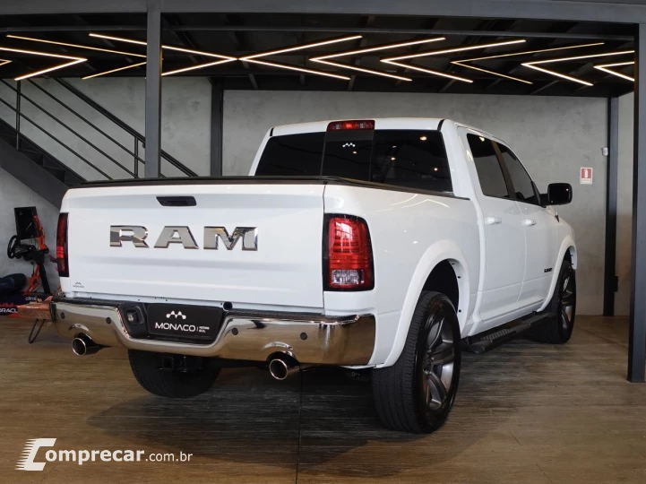 Classic 5.7 V8 32V 4P HEMI LARAMIE AUTOMÁTICO