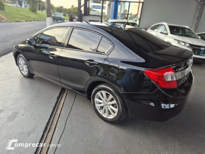 Civic Sed. LXL/LXL SE 1.8 Flex 16V Mec.