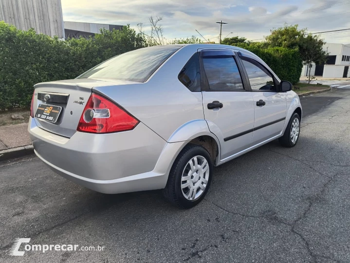 FIESTA 1.6 Rocam Sedan 8V