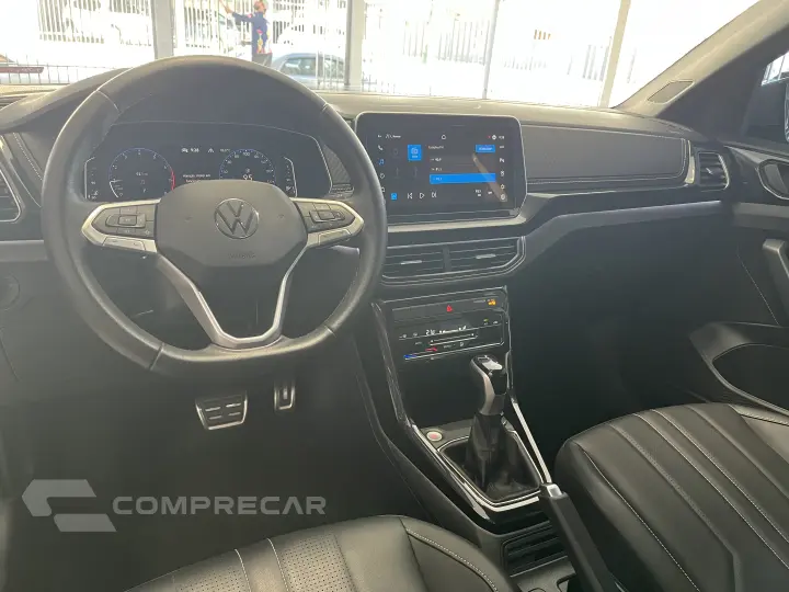 T CROSS HL TSI