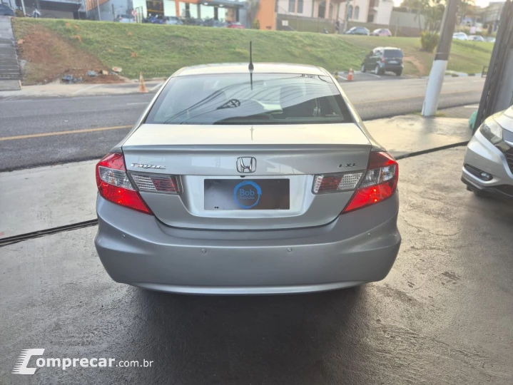 Civic Sed. LXL/ LXL SE 1.8 Flex 16V Aut.
