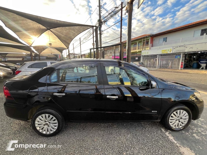 VOYAGE 1.0 MI 8V FLEX 4P MANUAL