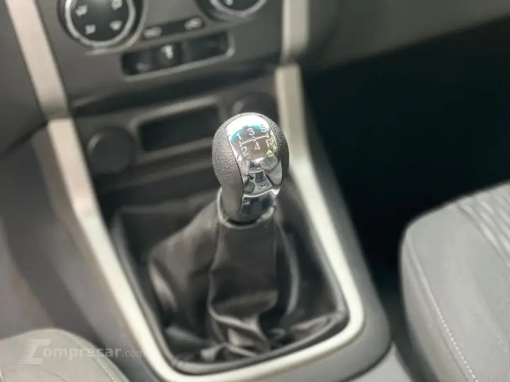 S10 2.8 LT 4X4 CD 16V TURBO DIESEL 4P MANUAL