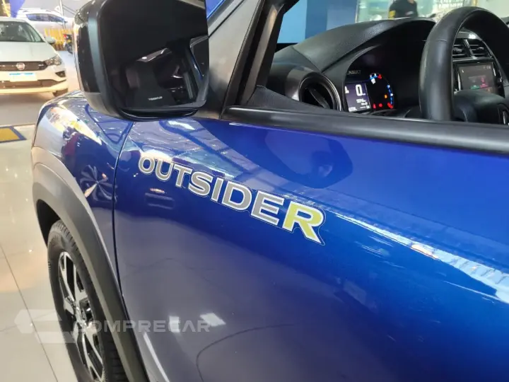 Kwid KWID OUTSIDER 1.0 Flex 12V 5p Mec.