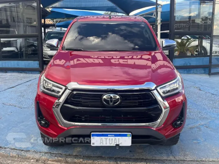 Hilux 2.8 D-4D TURBO DIESEL CD SRX 4X4 AUTOMÁTICO