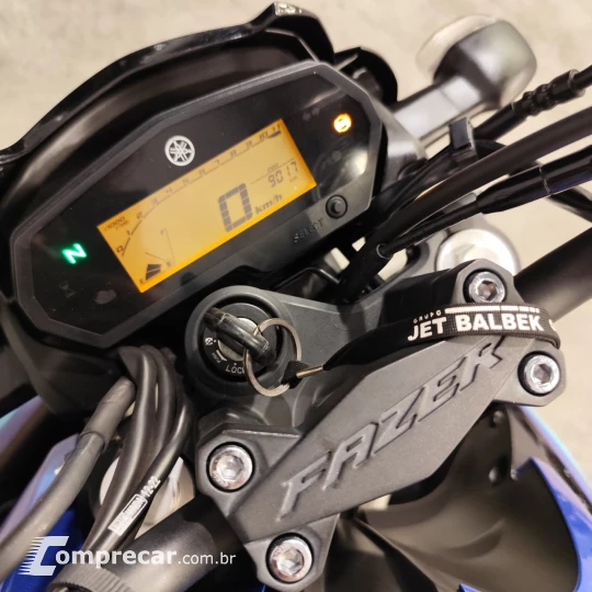 FAZER FZ250