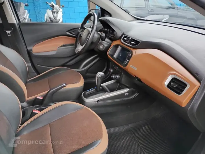 Onix Hatch 1.4 4P FLEX ACTIVE AUTOMÁTICO