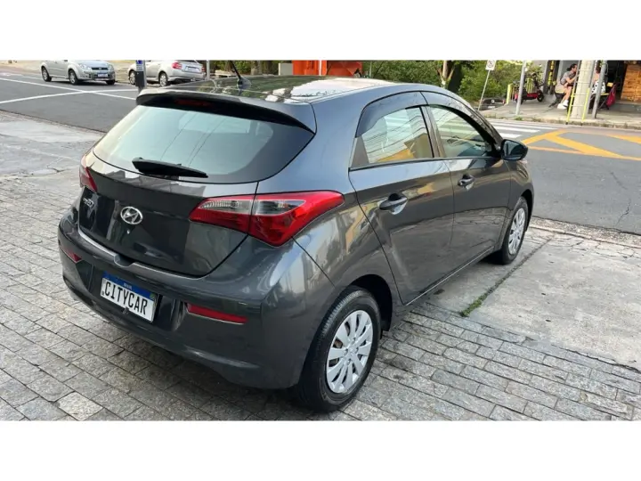 HB20 1.0 COMFORT PLUS 12V FLEX 4P MANUAL