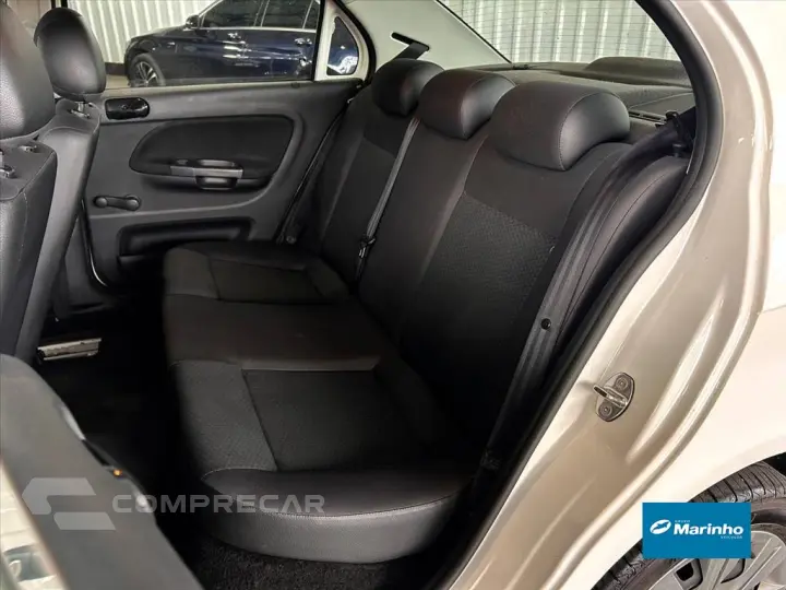 VOYAGE 1.0 12V MPI TOTALFLEX 4P MANUAL