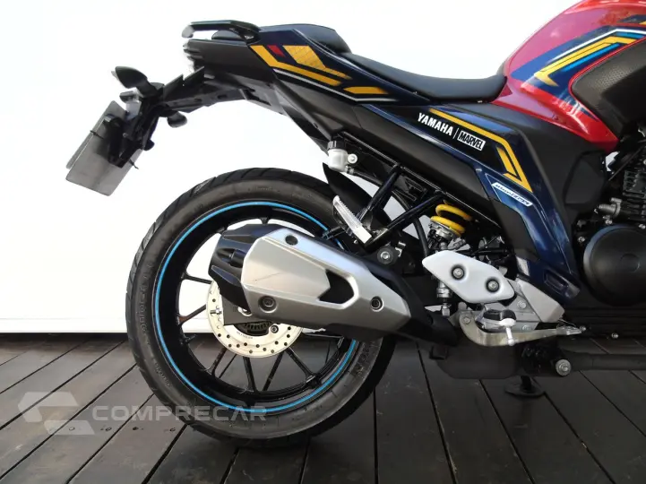 YAMAHA FZ25 FAZER ABS