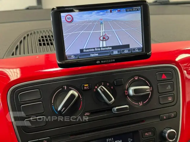 CROSS UP - 1.0 TSI 12V 4P MANUAL