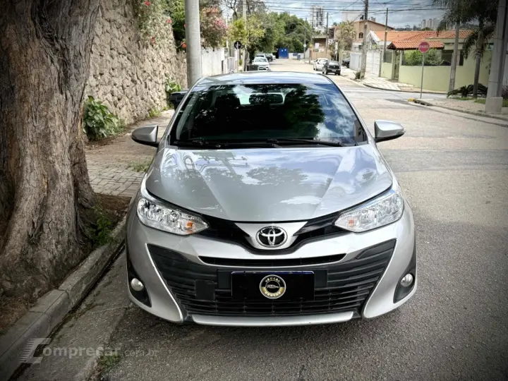 YARIS 1.5 16V FLEX SEDAN XL PLUS TECH MULTIDRIVE