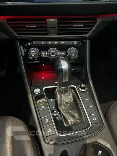 JETTA R-LINE 250 TSI 1.4 FLEX 16V AUT.