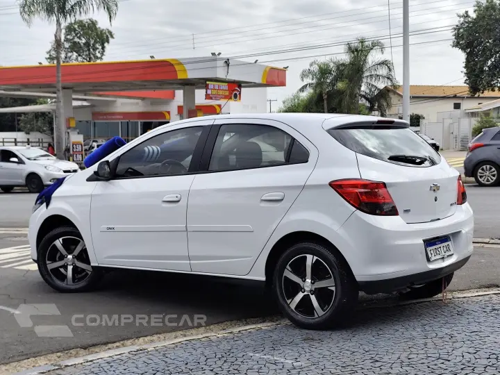ONIX 1.4 MPFI LT 8V FLEX 4P AUTOMÁTICO