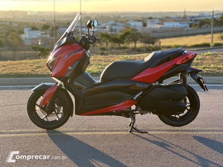 XMAX 250