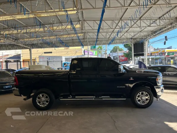 2500 6.7 I6 TURBO DIESEL LARAMIE CD 4X4 AUTOMÁTICO