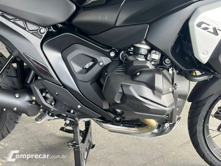 R 1300 GS TRIPLE BLACK