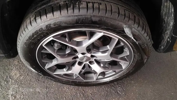 COMMANDER 1.3 T270 TURBO FLEX OVERLAND AT6