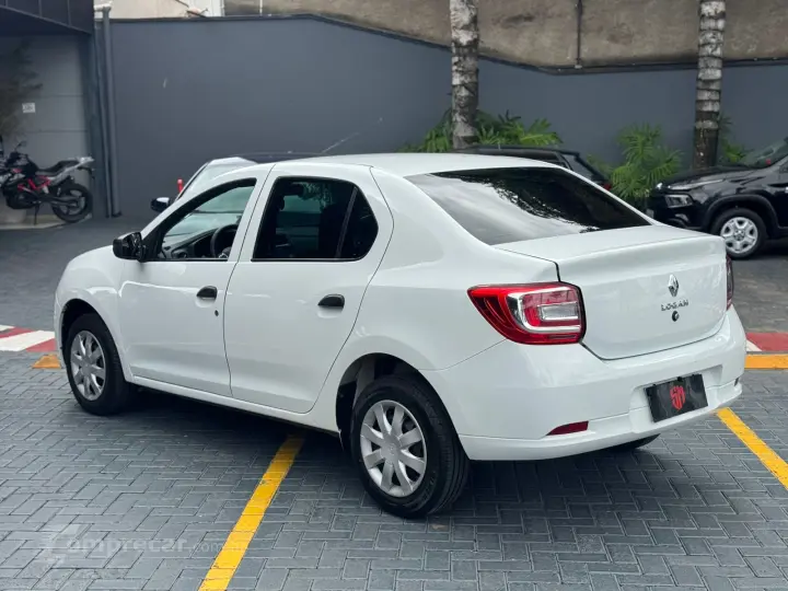 LOGAN 1.0 12V SCE Life