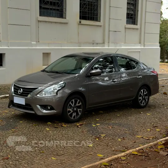 VERSA 1.6 16V Unique