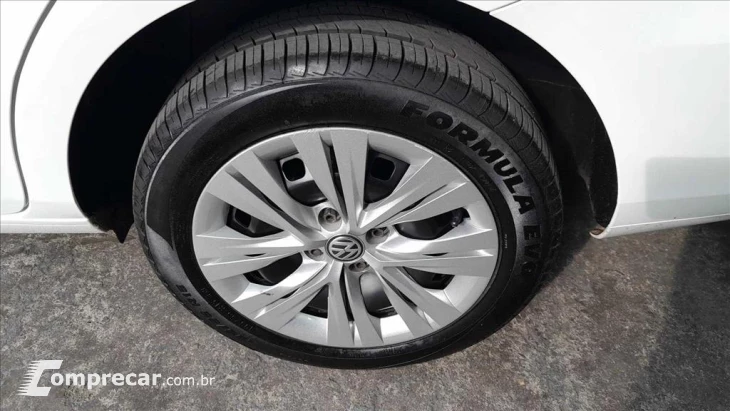 VOYAGE 1.0 12V MPI TOTALFLEX 4P MANUAL