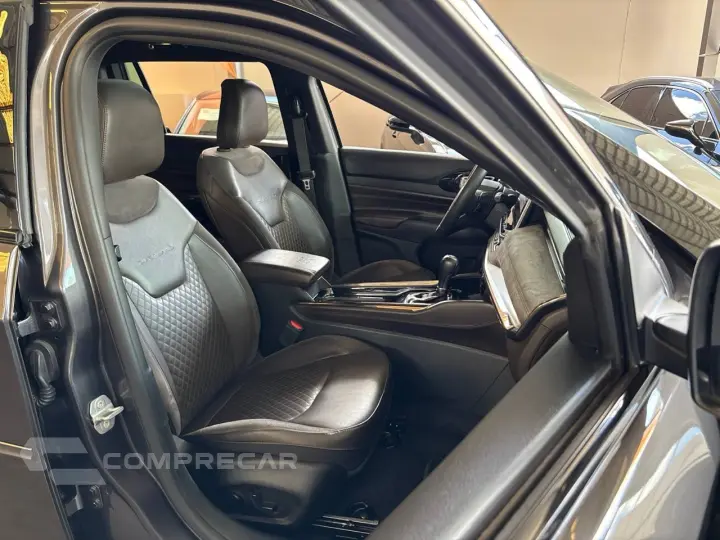 Commander Overl. TD380 2.0 4x4 Die. Aut.