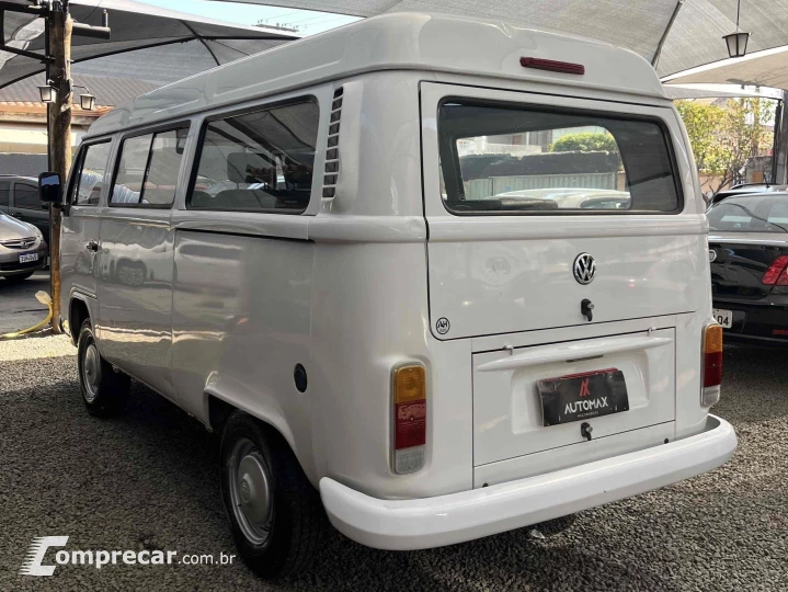 KOMBI 1.4 MI STD LOTAÇÃO 8V FLEX 3P MANUAL
