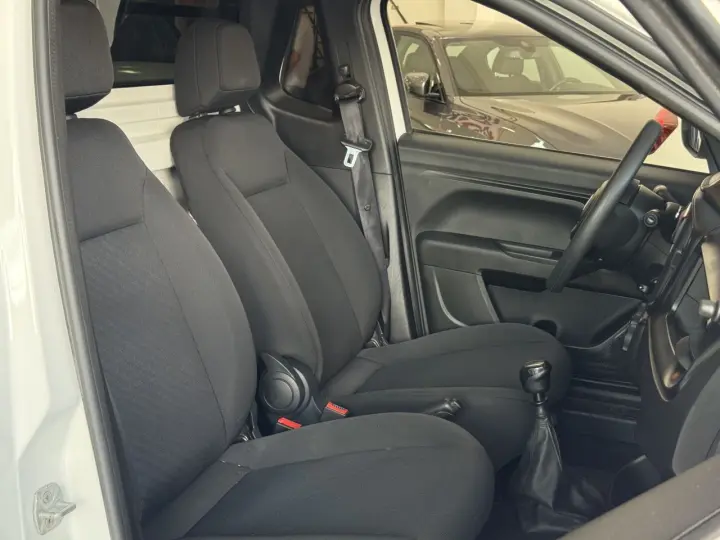 Strada 1.3 FIREFLY FLEX ENDURANCE CABINE SIMPLES