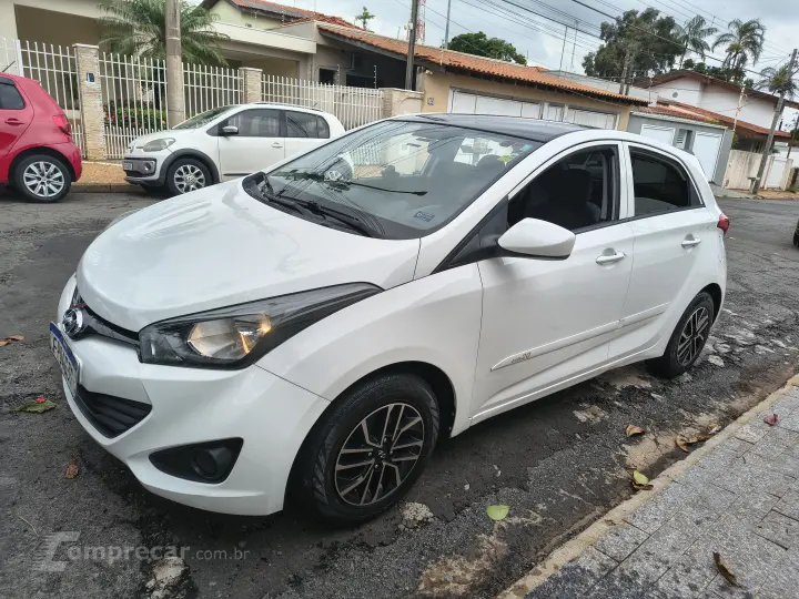 HB20 1.0 Comfort Plus 12V