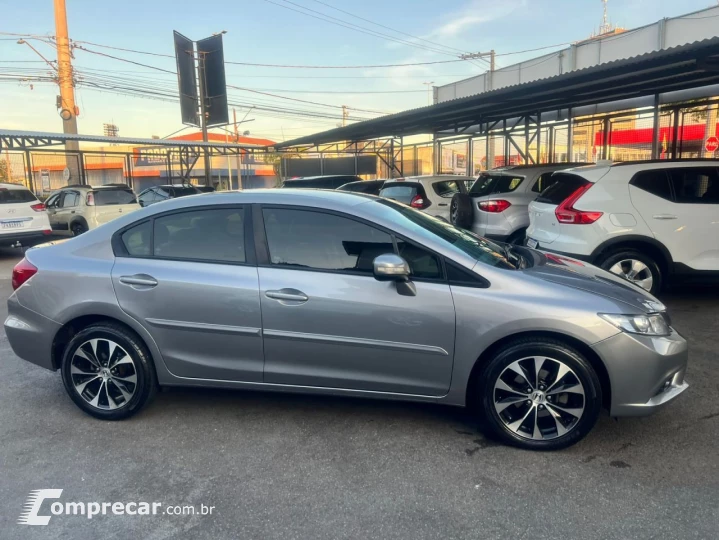 Civic 2.0 16V 4P FLEX LXR AUTOMÁTICO