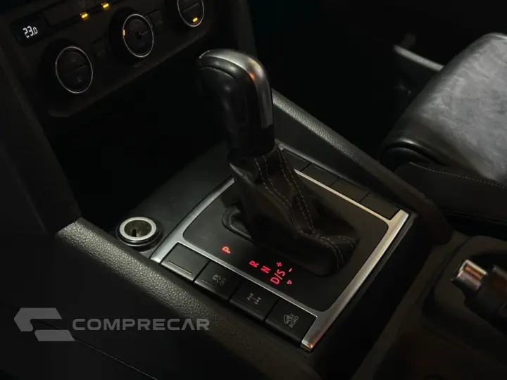 AMAROK 3.0 V6 TDI DIESEL HIGHLINE EXTREME CD 4MOTION AUTOMÁT