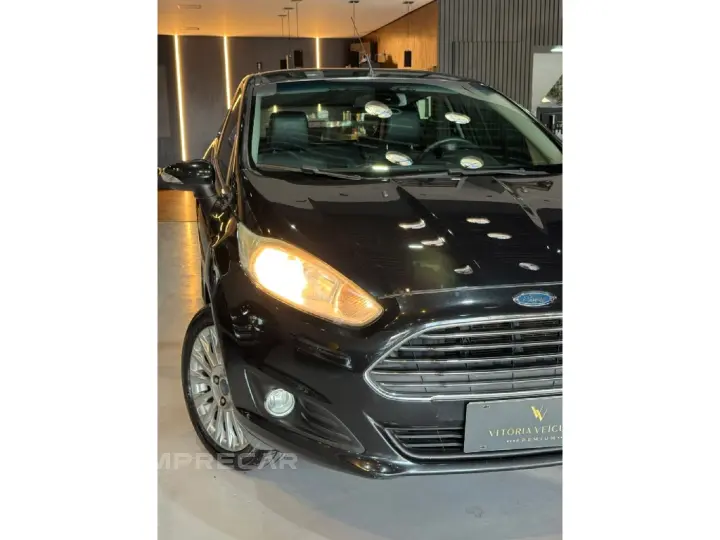 FIESTA 1.6 TITANIUM HATCH 16V FLEX 4P POWERSHIFT