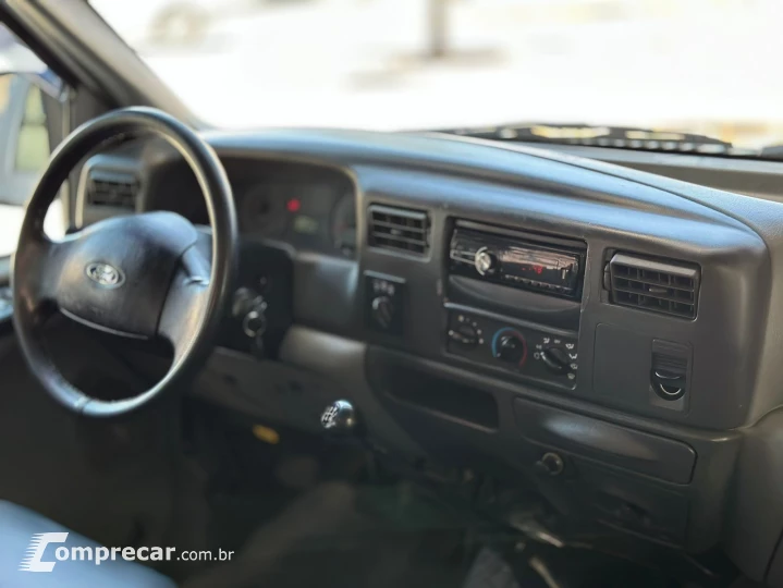F-250 3.9 XLT MAX Power 4X4 CD