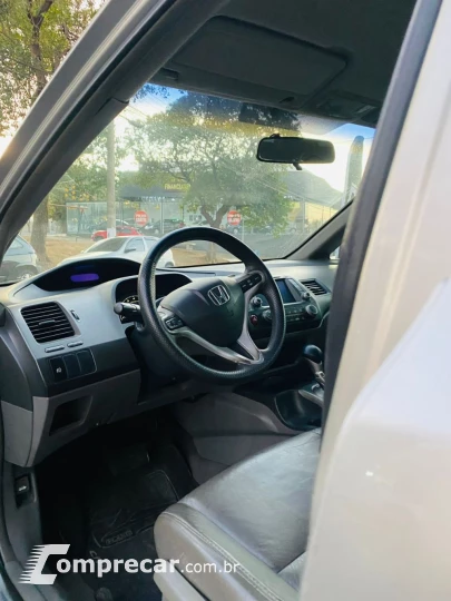 Civic Sed. LXL/ LXL SE 1.8 Flex 16V Aut.