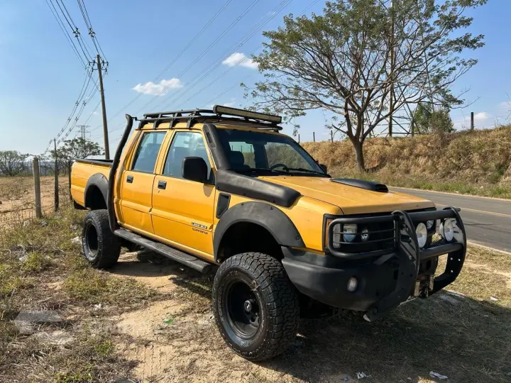 L200 2.5 Savana 4X4 CD 8V Turbo