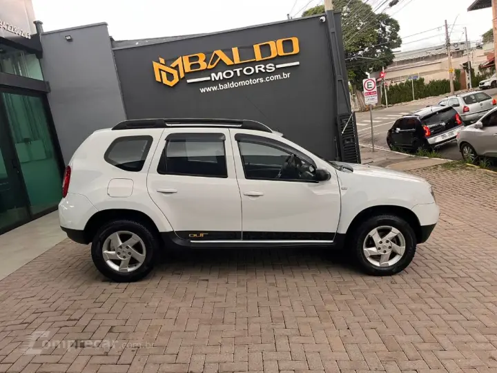 DUSTER Expression 1.6 Hi-Flex 16V Mec.