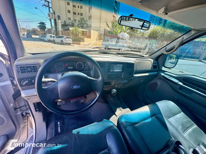F-250 3.9 Xlt 4X2 Cs Diesel 2P Manual