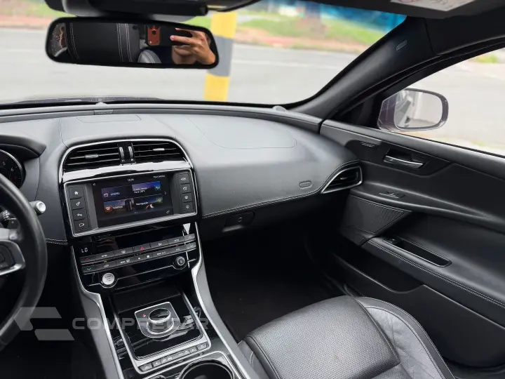 Xe 2.0 16V Si4 Turbo Gasolina R-Sport 4P Automático