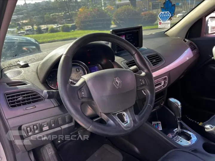 FLUENCE 2.0 Dynamique 16V