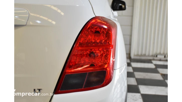 TRACKER - 1.4 16V TURBO LT AUTOMÁTICO
