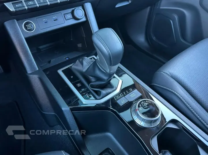 L200 TRITON 2.4 16V Turbo Sport Hpe-s CD 4X4