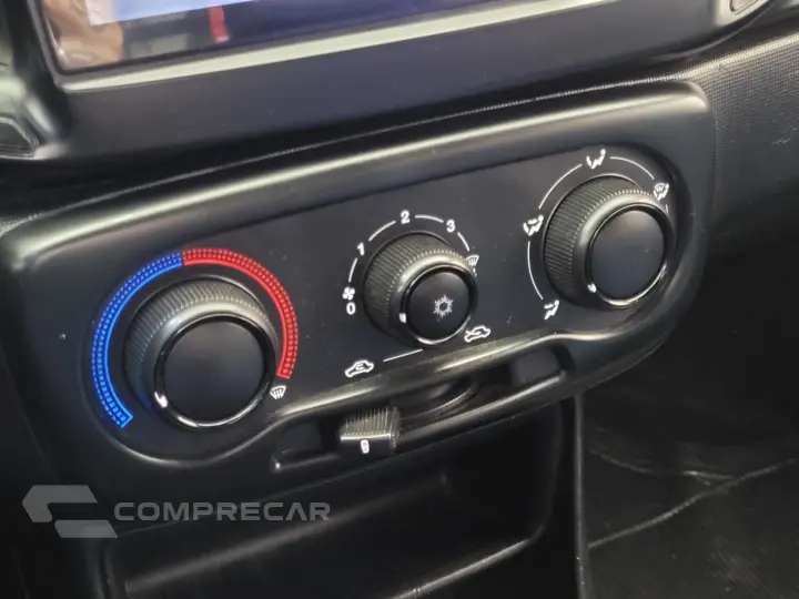 Strada Freedom 1.3 Flex 8V CD