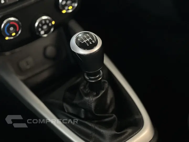 ONIX 1.0 MPFI LT 8V FLEX 4P MANUAL