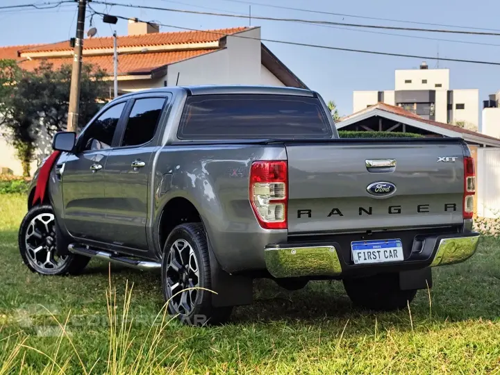 RANGER 3.2 XLT 4X4 CD 20V DIESEL 4P AUTOMÁTICO