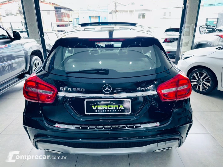 GLA 250 2.0 16V Turbo Sport 4matic