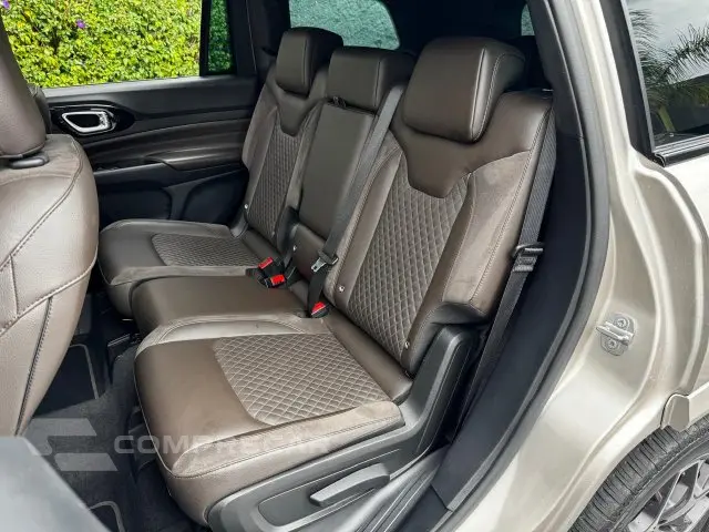 COMMANDER - 2.0 TD380 TURBO OVERLAND AT9