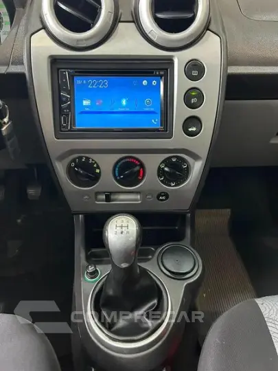 FIESTA SEDAN 1.6