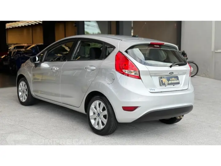 FIESTA 1.6 SE HATCH 16V FLEX 4P MANUAL