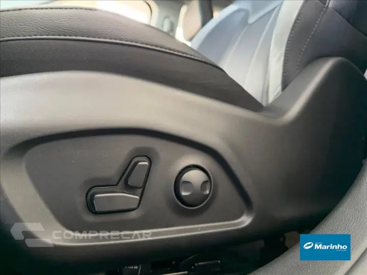 COMMANDER 1.3 T270 TURBO FLEX LIMITED AT6